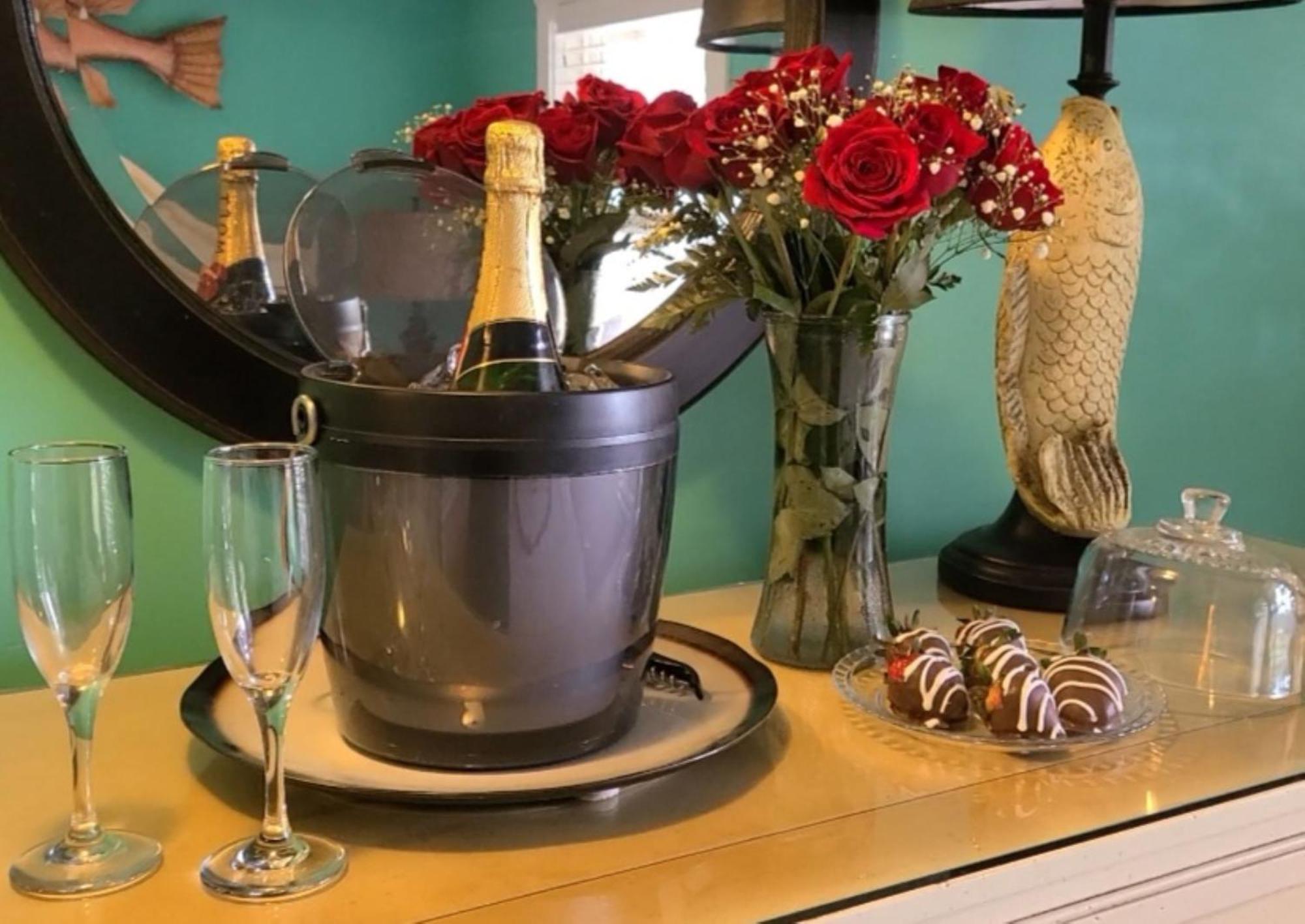 The Original Romar House Bed And Breakfast Inn Orange Beach Esterno foto